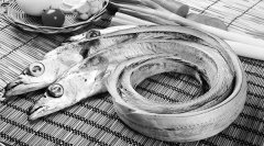 恐怖！甲醛帶魚流入市場，這樣的帶魚不要買！